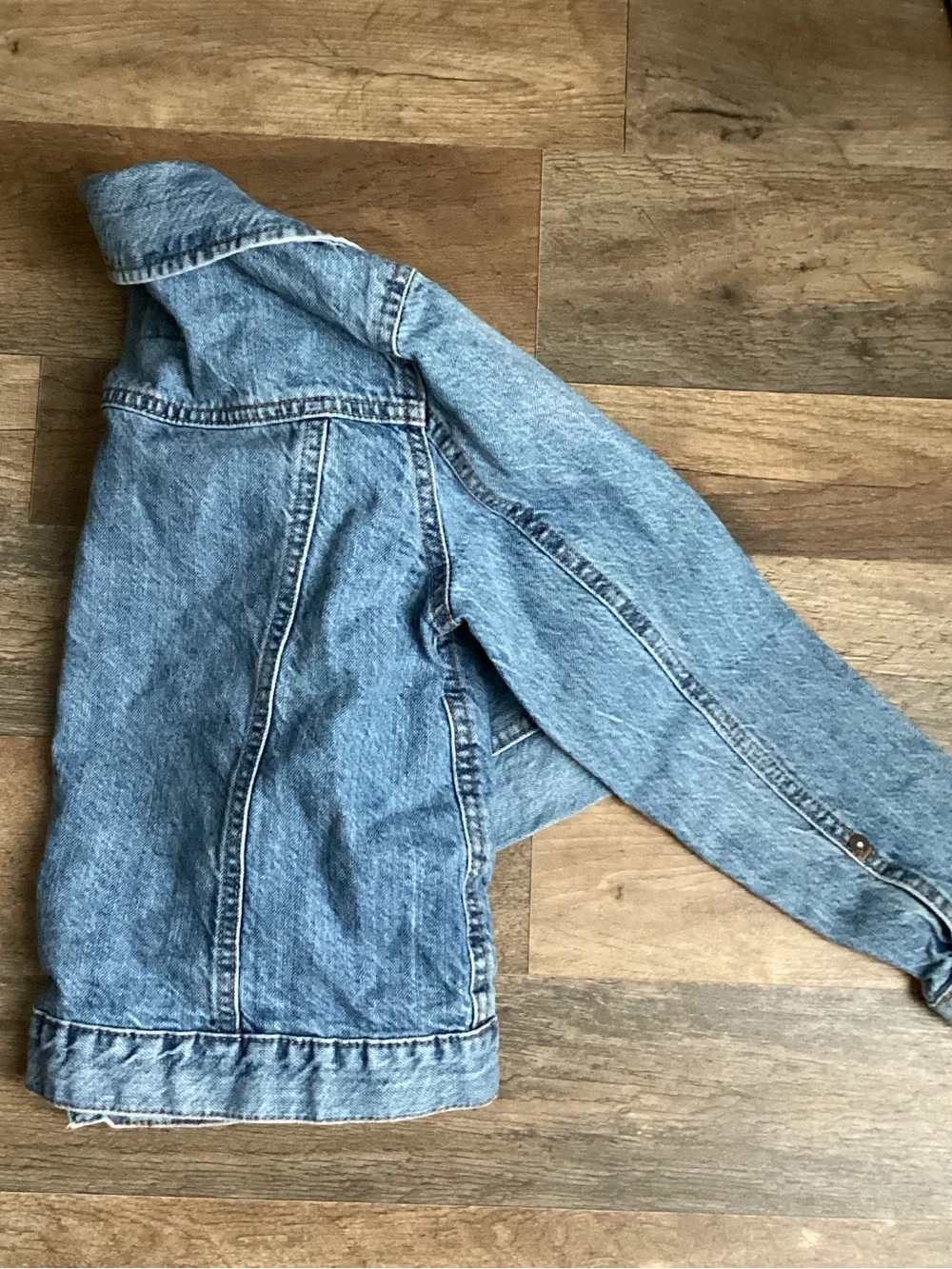 OshKosh B'gosh Classic Light Wash Denim Jacket